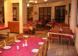 Kadamb Kunj Resort Bharatpur Restaurant