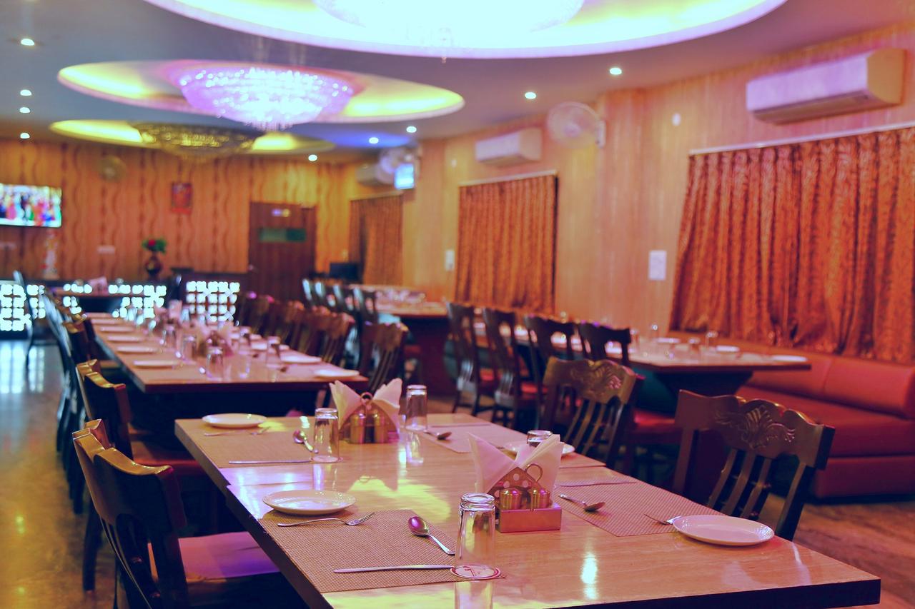 Shiv Vilas Palace Hotel Bharatpur Restaurant