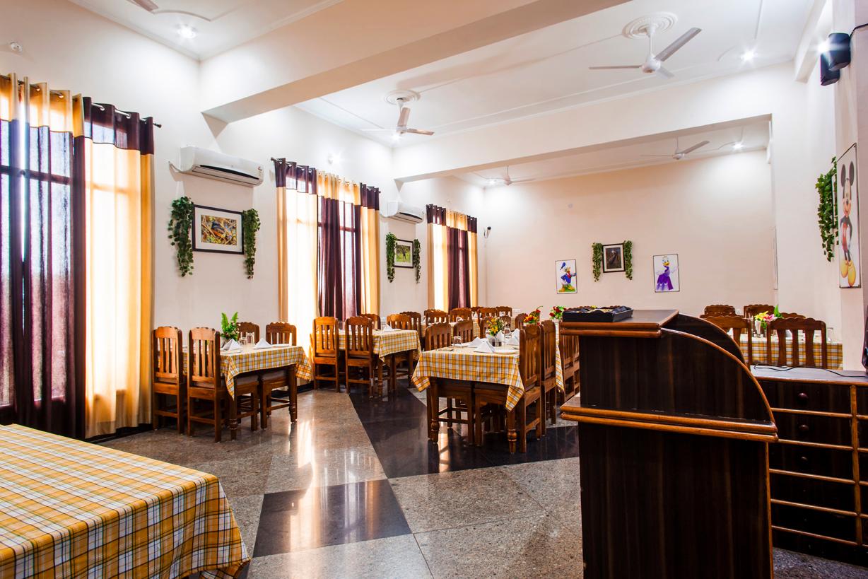 Geetanjali Hotel And Motel Bharatpur Restaurant